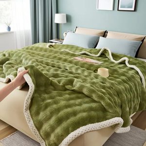Ultra-Soft Quilted Blanket] 1pc Ultra-Soft Quilted Blanket | Lightweight & Portable, Machine Washable, Contemporary Style