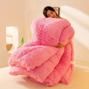 Ultra-Soft Quilted Blanket] 1pc Ultra-Soft Quilted Blanket | Lightweight & Portable, Machine Washable, Contemporary Style