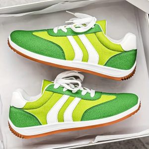 Lightweight, Breathable Men's Casual Sneakers