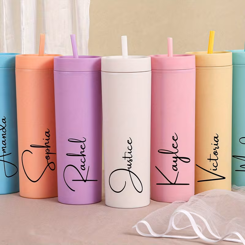 Personalized Straw Coffee Mug with Lid, Custom Car Mug, Kitchen Mug, Wedding Party Water Bottle, Travel Water Bottle, Great for Travel and Storing Drinks, Juices, Smoothies, Party, Wedding, Birthday, Christmas, Halloween Gift, Can Be Used in All Four